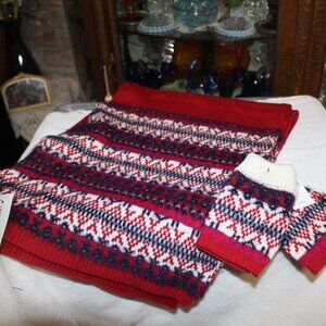 NWT Lane Bryant Scarf and glove set  Pretty!!